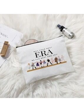 ($5) Taylor Swift Clutch -Era